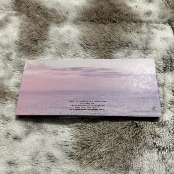 Wander Beauty Wanderess Escape Eyeshadow Palette - Picture 3 of 4